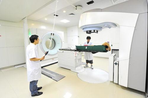 医生爆料放疗视频大全,真实放疗视频大全揭秘  第1张